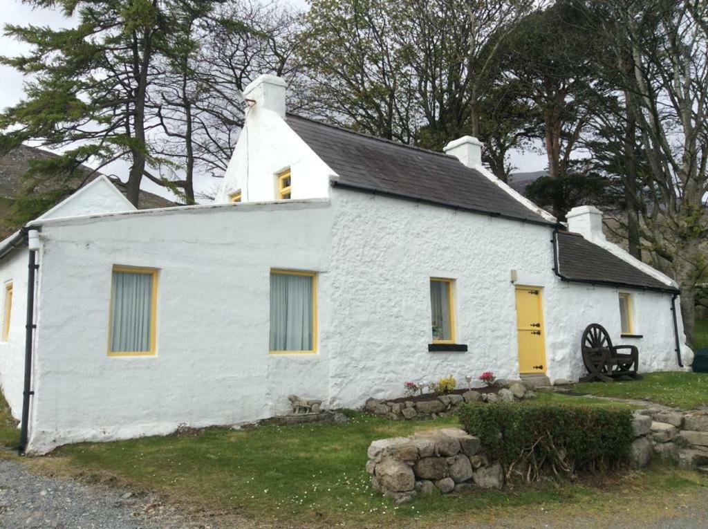 Stunning Views At Ballagh Cottage Newcastle Newcastle  Exteriör bild